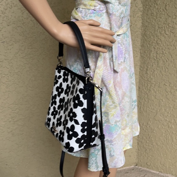 Kate Spade Darcy Small Bucket Crossbody - Picture 10 of 16